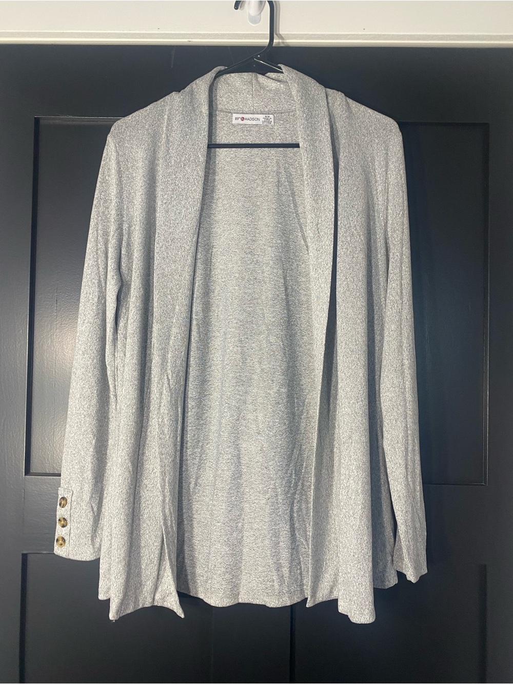 4/$16 89th & Madison Top